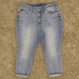 Judy Blue Jeans Women's 14W Light Wash Boyfriend Mid Rise Stretch Cuffed Denim